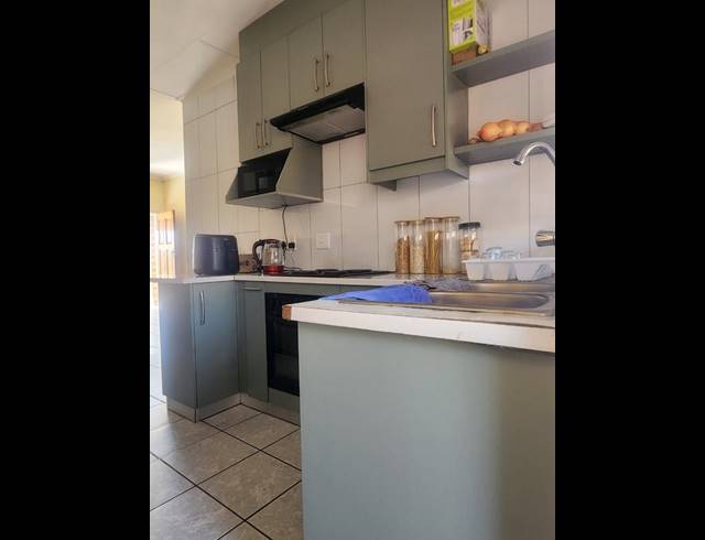 2 BEDROOM APARTMENT FOR SALE IN NOORDWYK